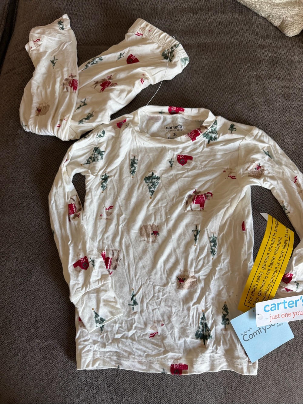 Carter's White Long-Sleeve Pajama Set with Red Animals & Green Trees